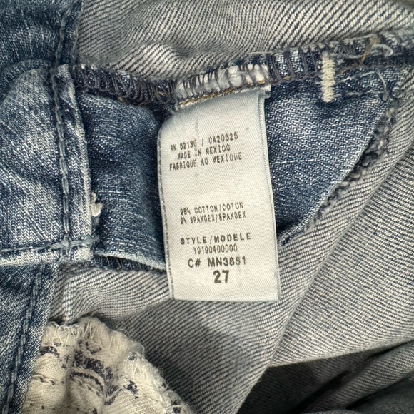 Guess Shorts - Picture 8 of 8